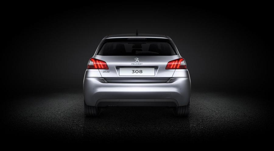  Peugeot 308 2013 года  (фото 12 из 47)